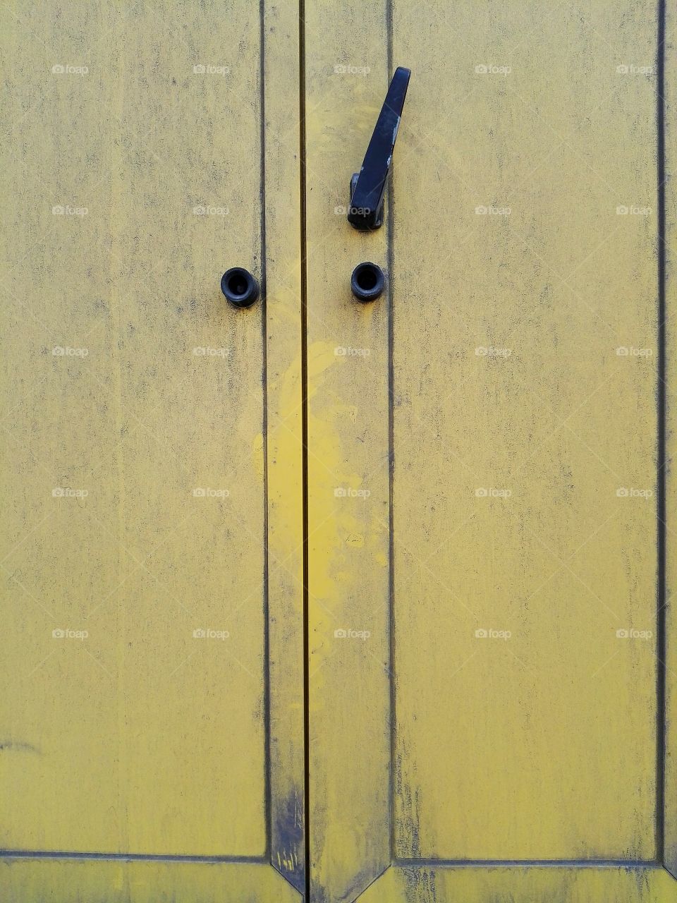 yellow car door