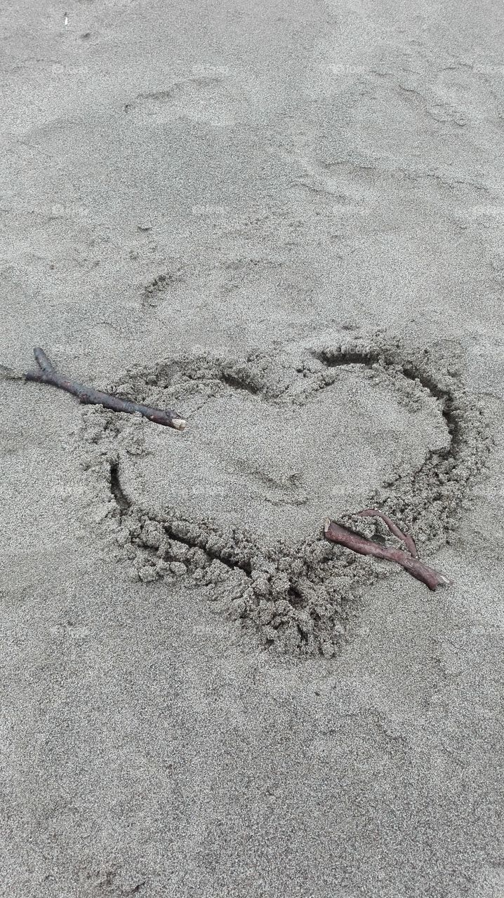 Hearth on the sand