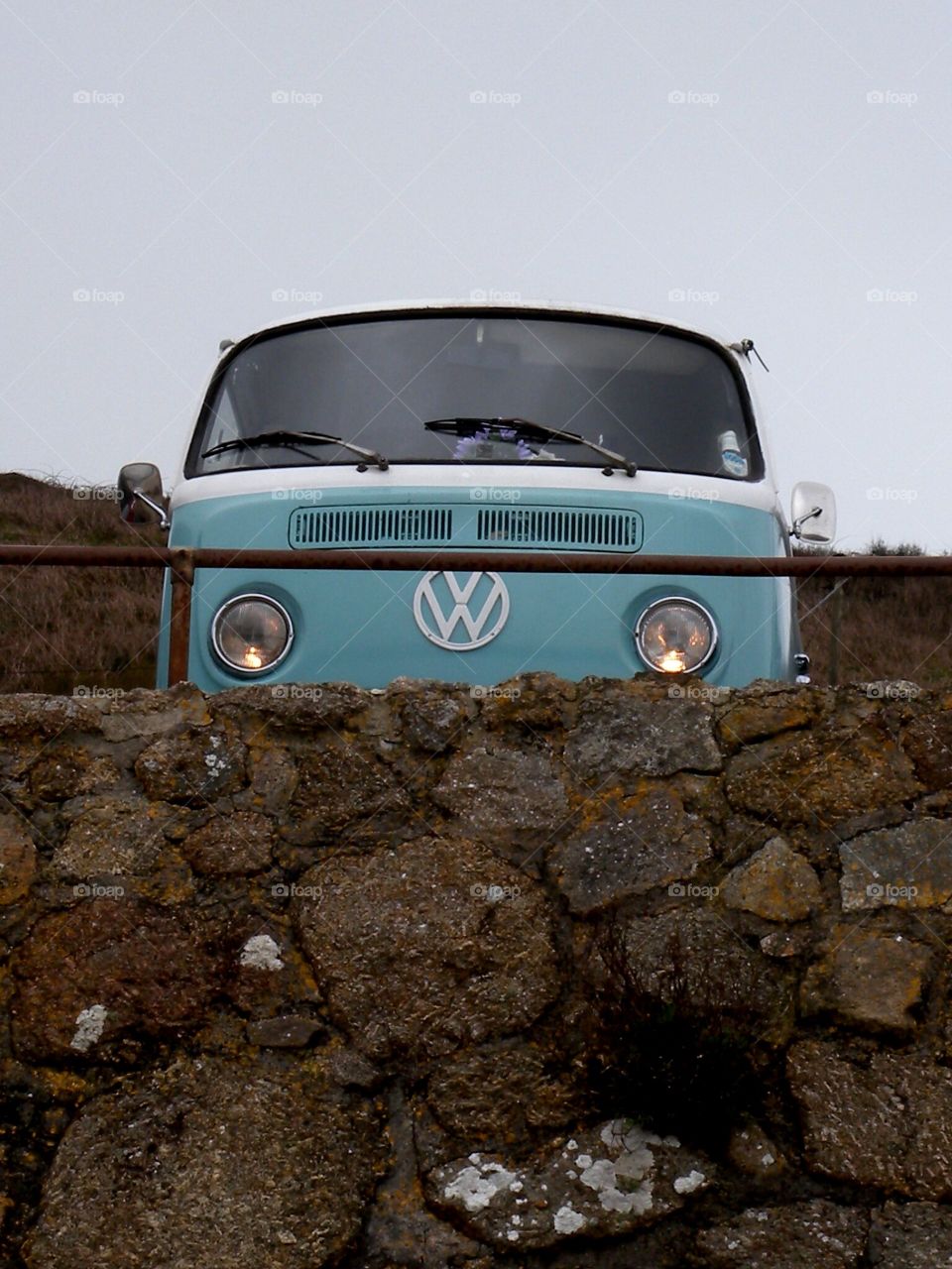 old VW Bus

VW Bus