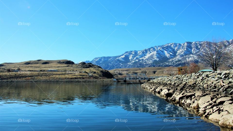 Scenic View at Pateros Lake