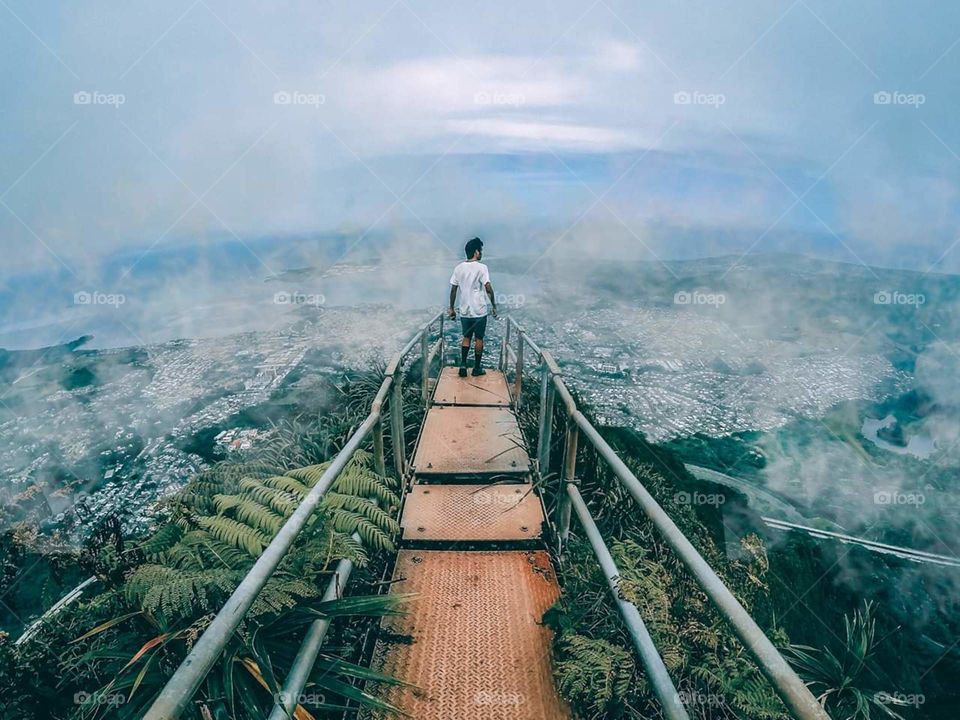 The famous stairway to heaven hike in Hawaio