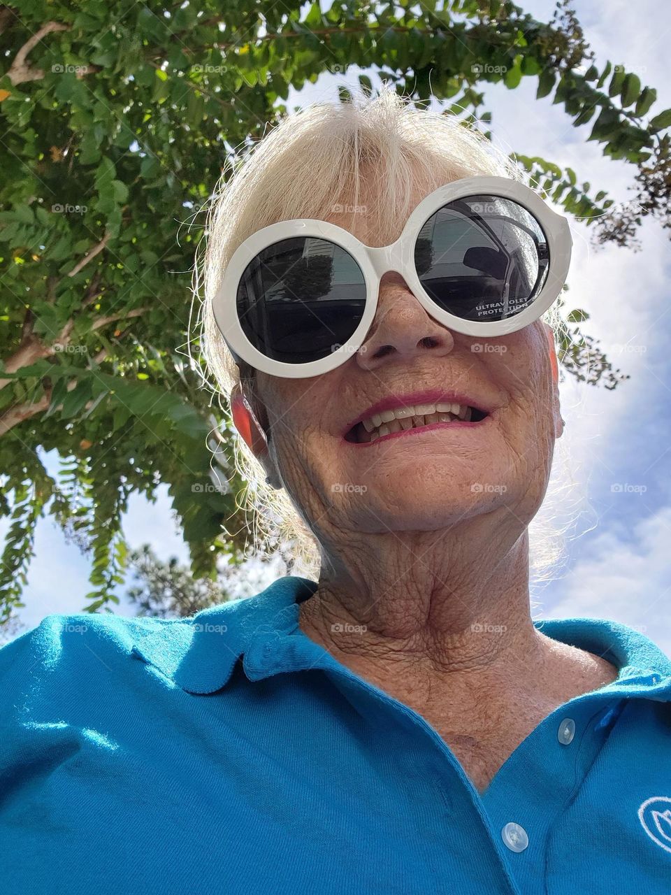 today I am identifying as Elton John although it may just be the wine 🤣