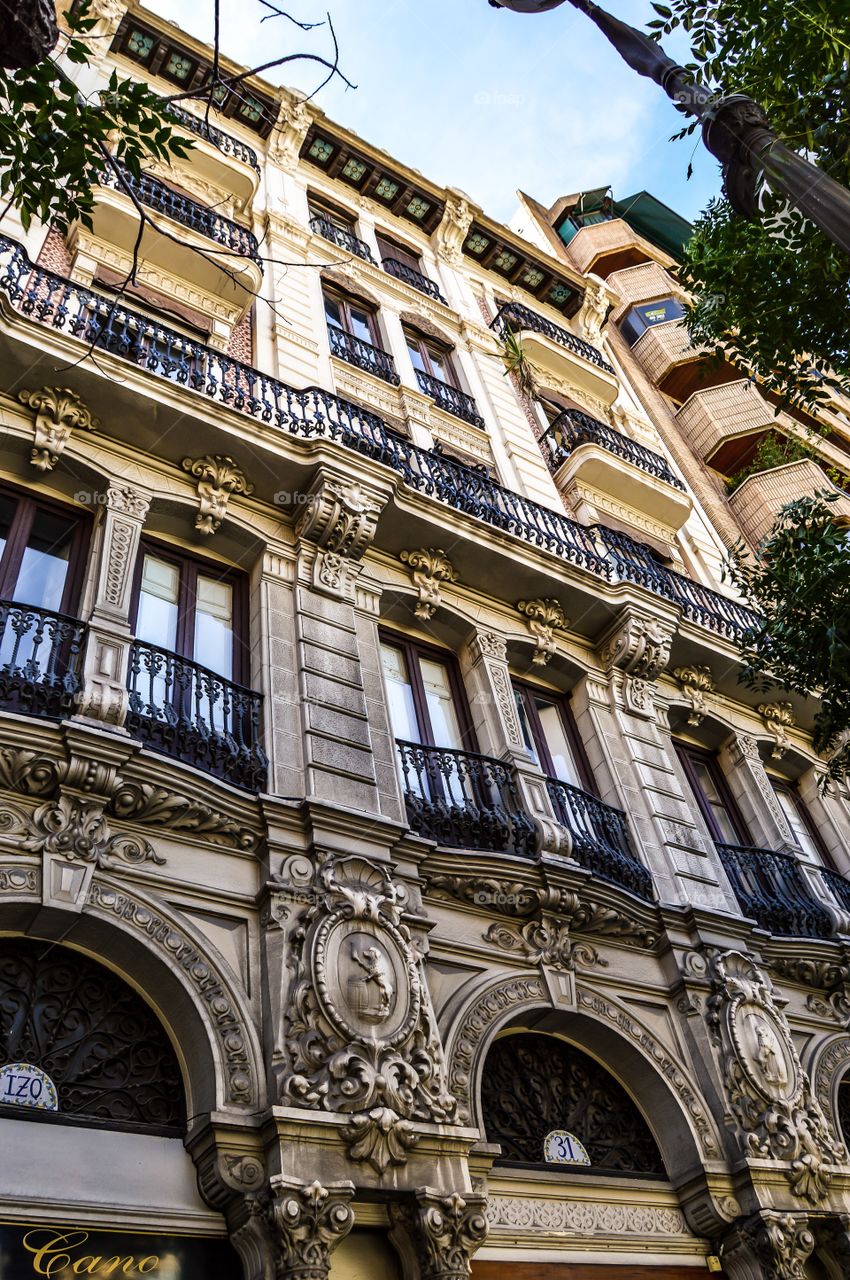 Paseando por Valencia, calle Guillem de Castro 31 (Valencia - Spain)