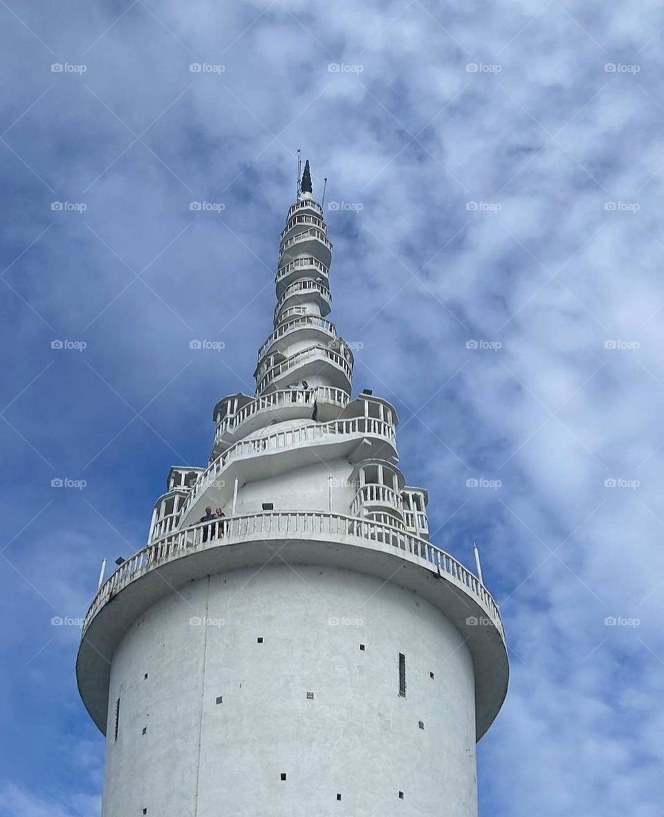 Ambuluwawa Tower