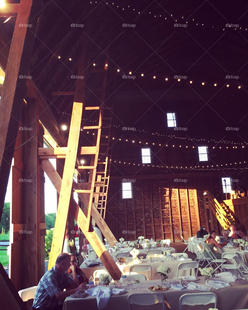 Barn wedding venue in Virginia