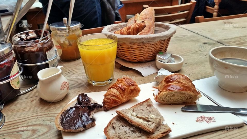 Pain. Pain et Chocolat 