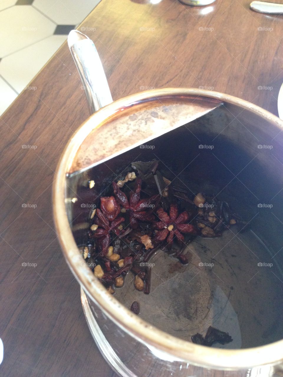 Tea steeping in tea pot 