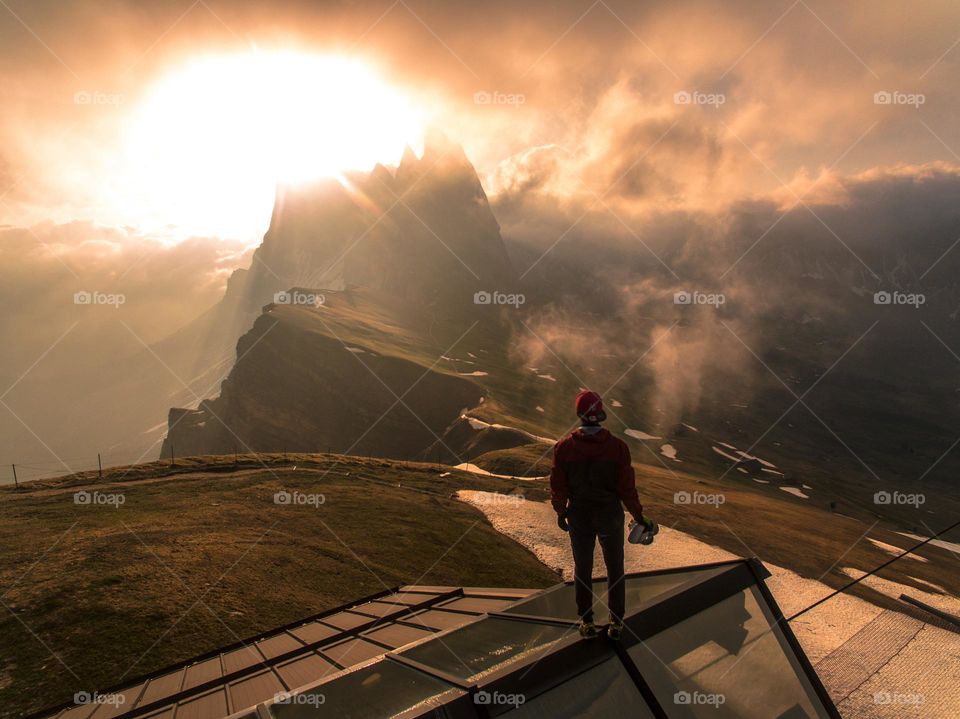 sunset hike to thé summit