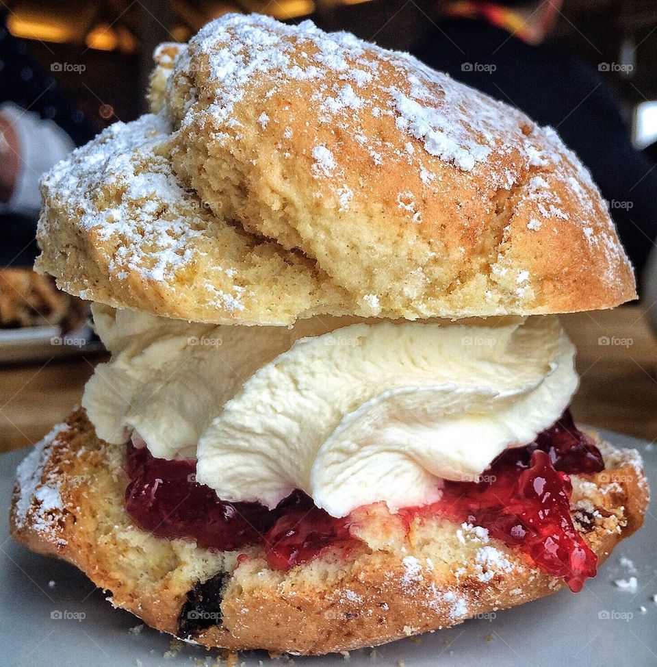 Jam Scone