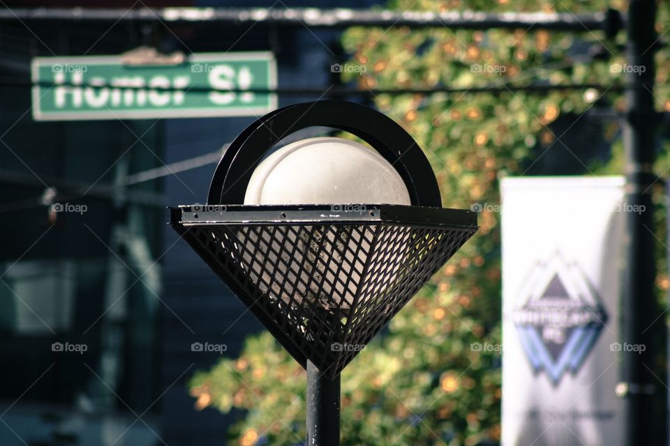 Lamp post 