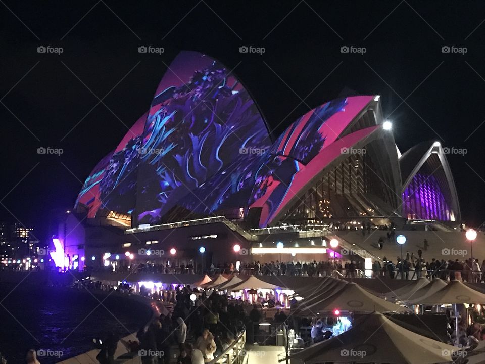 Vivid lights- The Sydney Opera House is a popular destination during Vivid Sydney. It is home to the stunning Lighting of the Sails, behind-the-scenes tours, a fantastic selection of bars and restaurants and the Vivid LIVE contemporary music program.