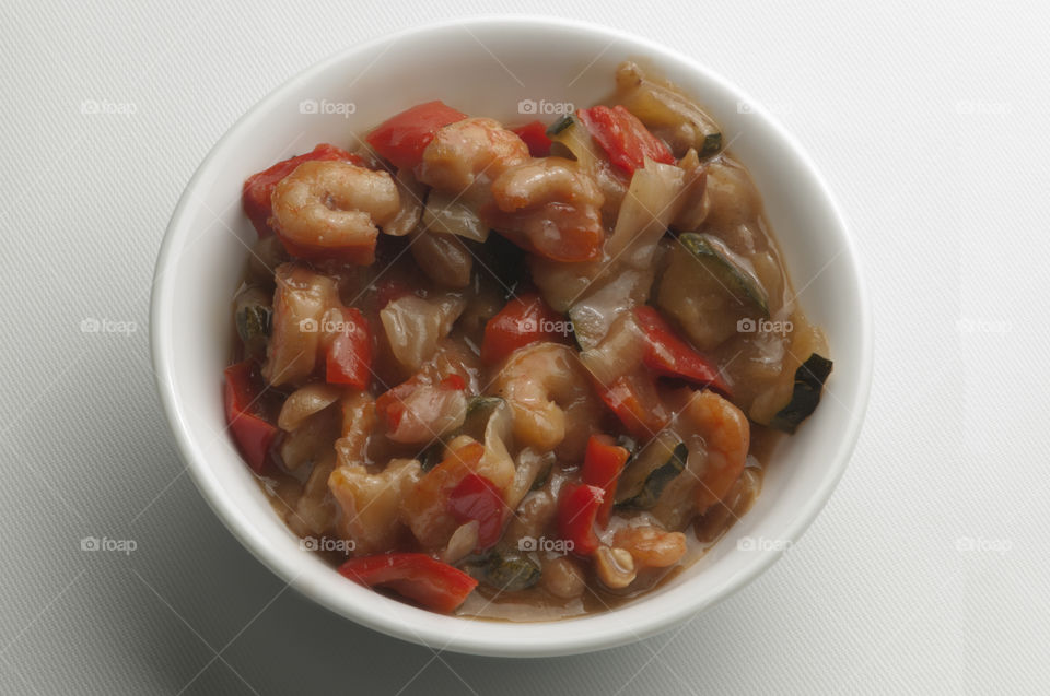 Shrimp in sauce and tomatoes