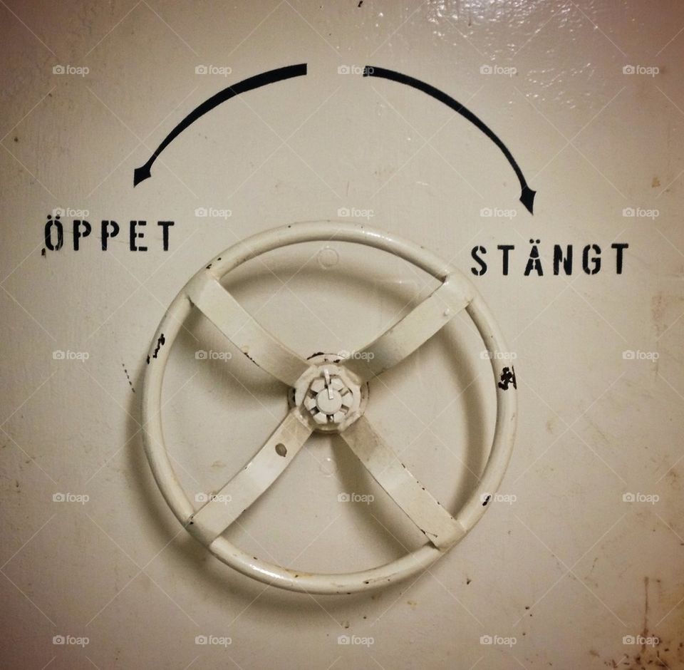 Öppet / stängt (open / closed)