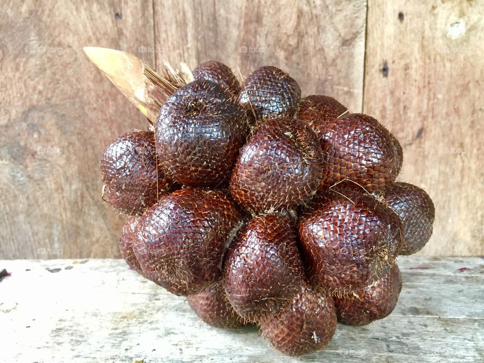 Snake fruit