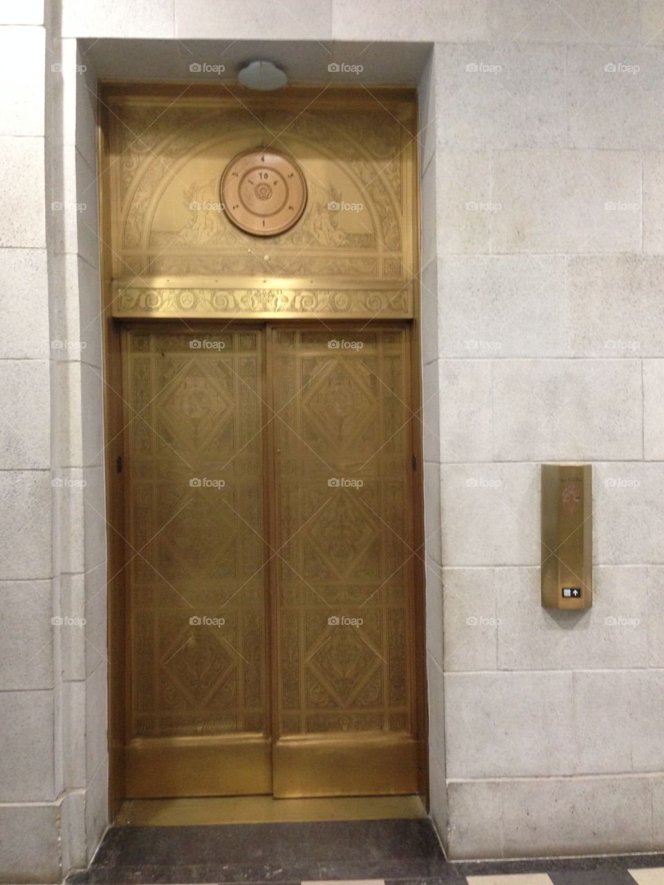 Brass elevator 