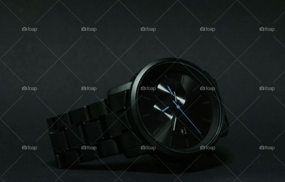 Uhr Schwarz Edelstahl