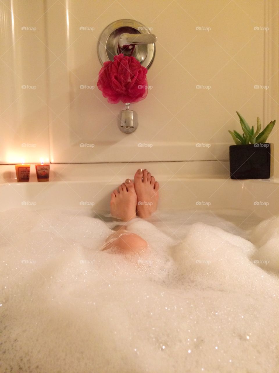 Shower time with bubbles 