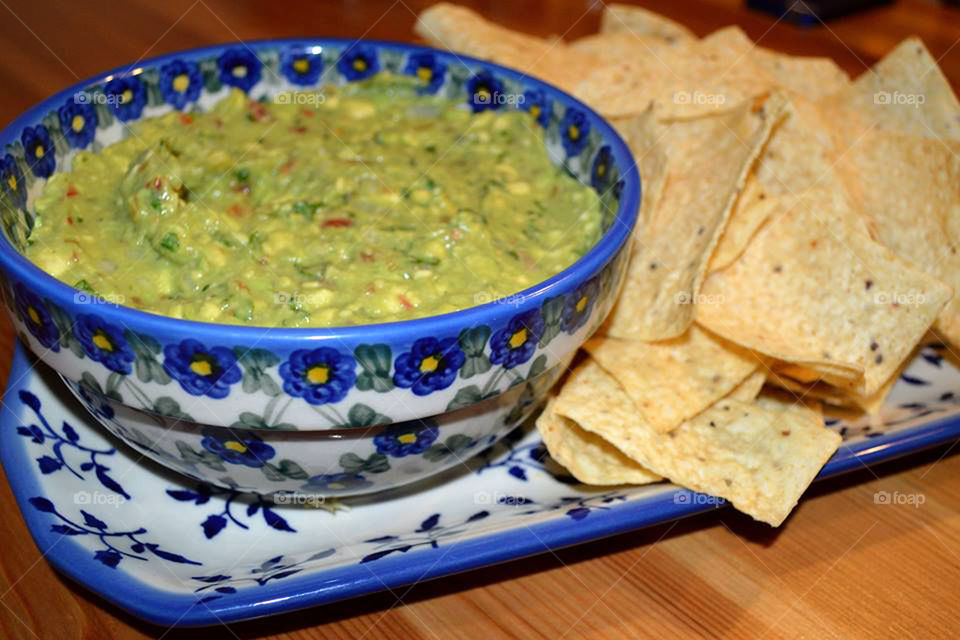Guacamole and chips