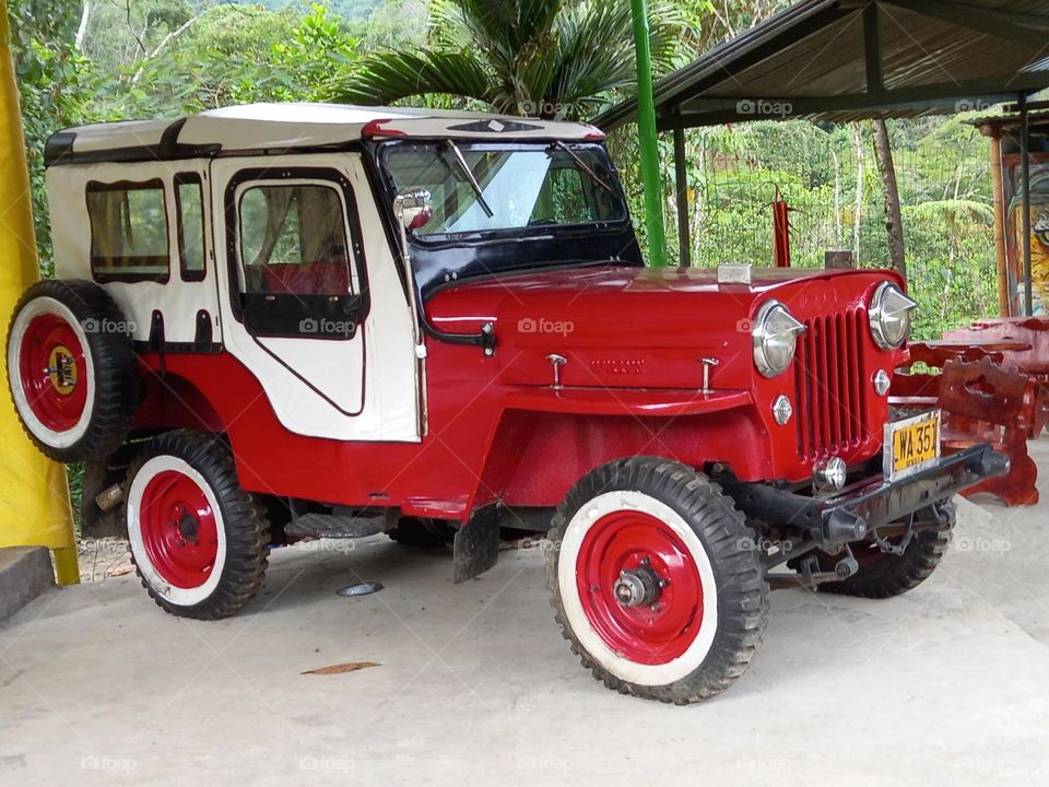 red jeep