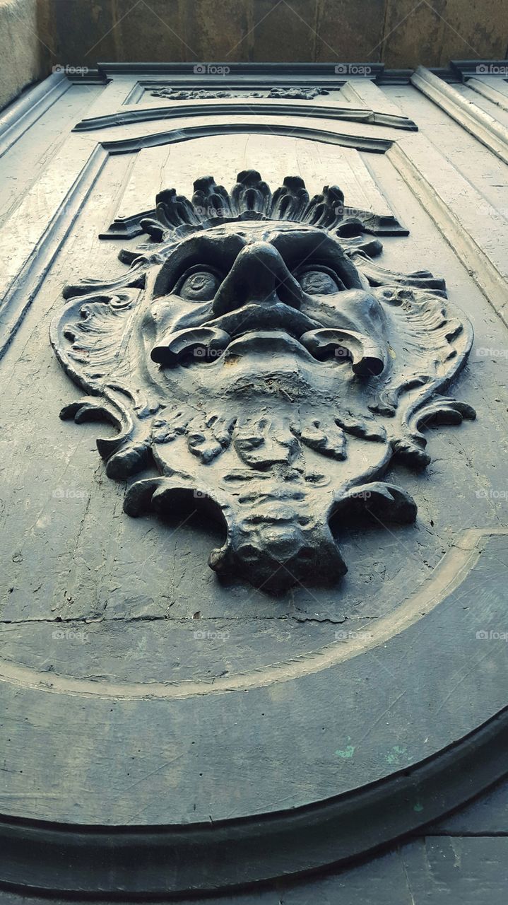 Detail of the door at the Church of San Martín Pinario