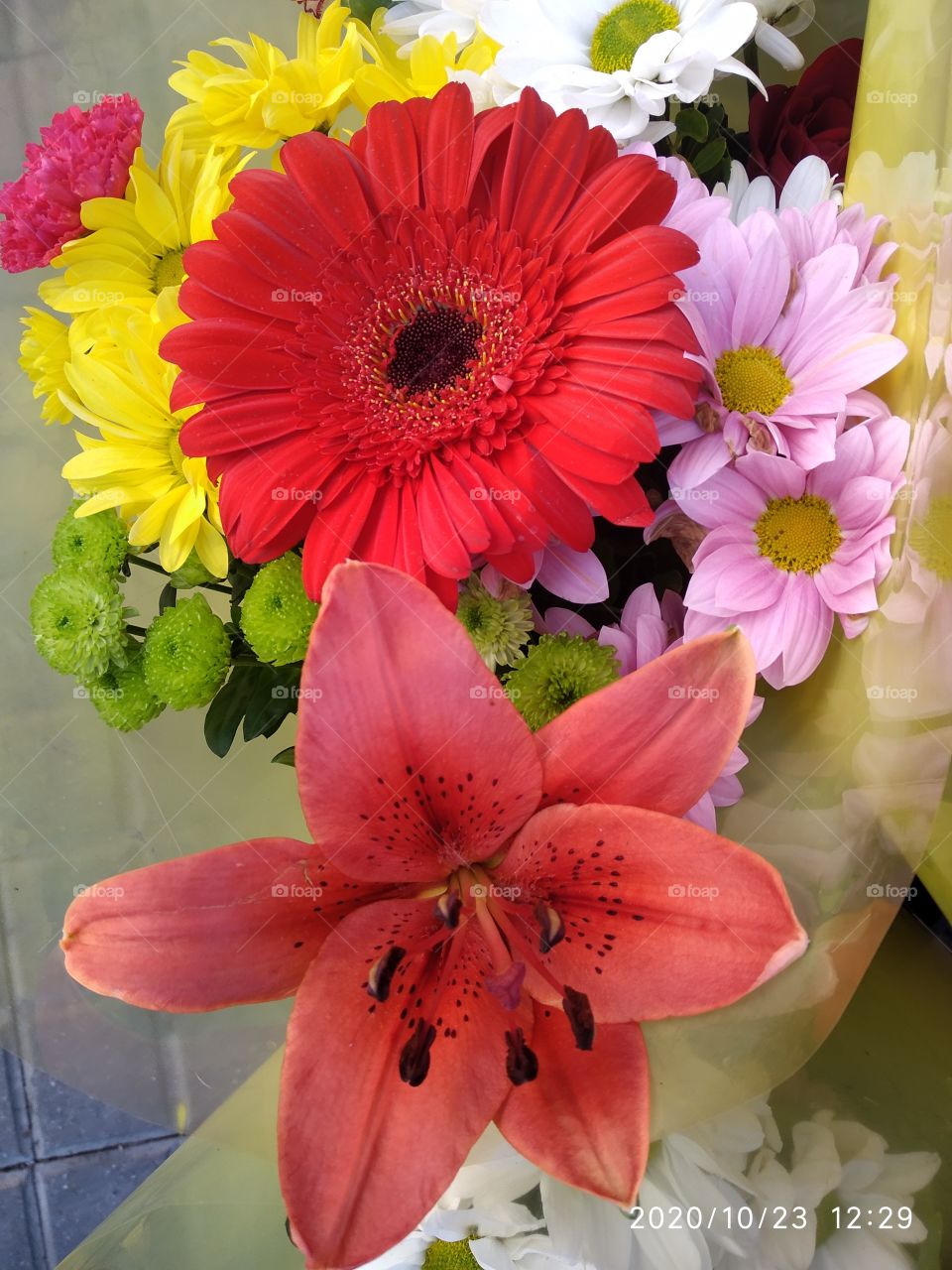 Ramo de varias flores