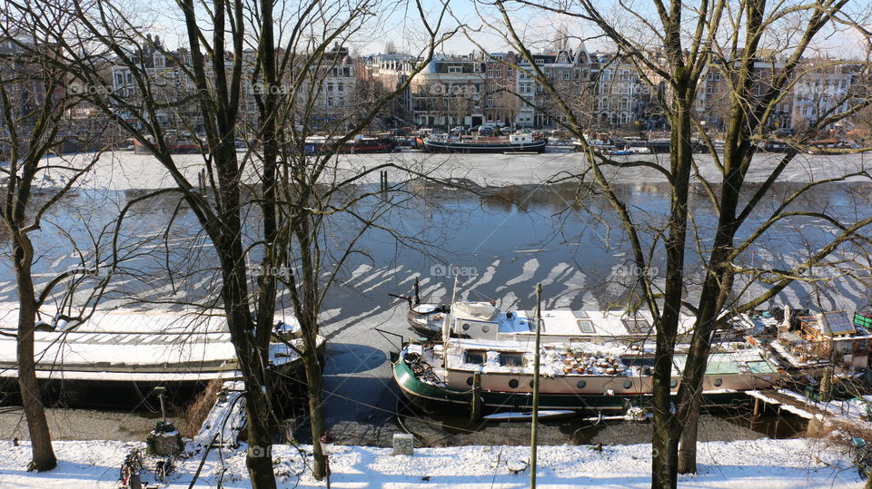 Freezing Amtel river