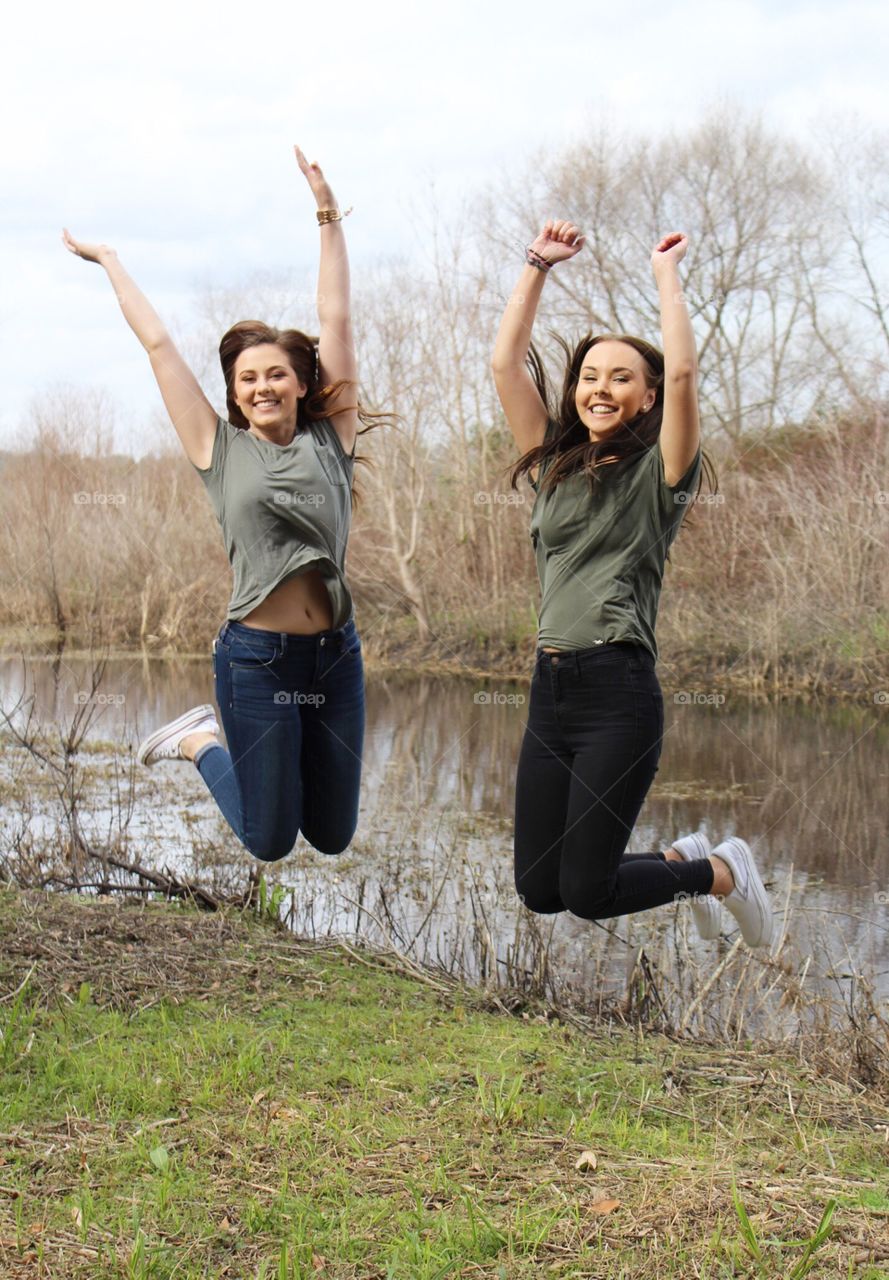 Jumping sisters