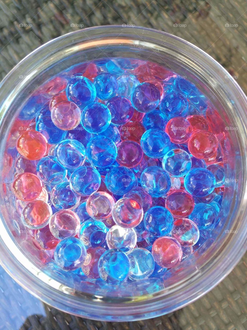 red blue bubbles