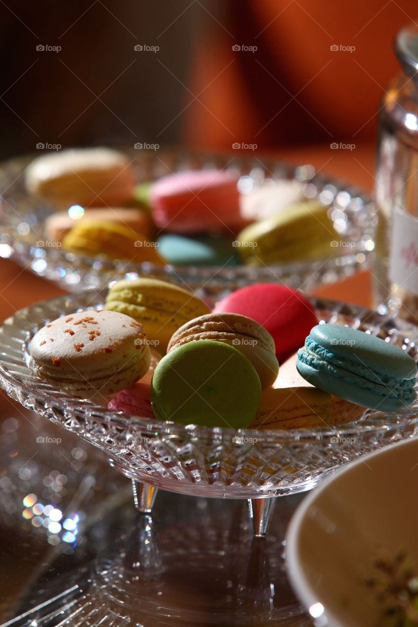 Assorted macaron bites