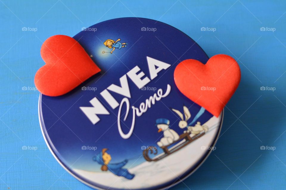 love ❤️ Nivea cream with red hearts