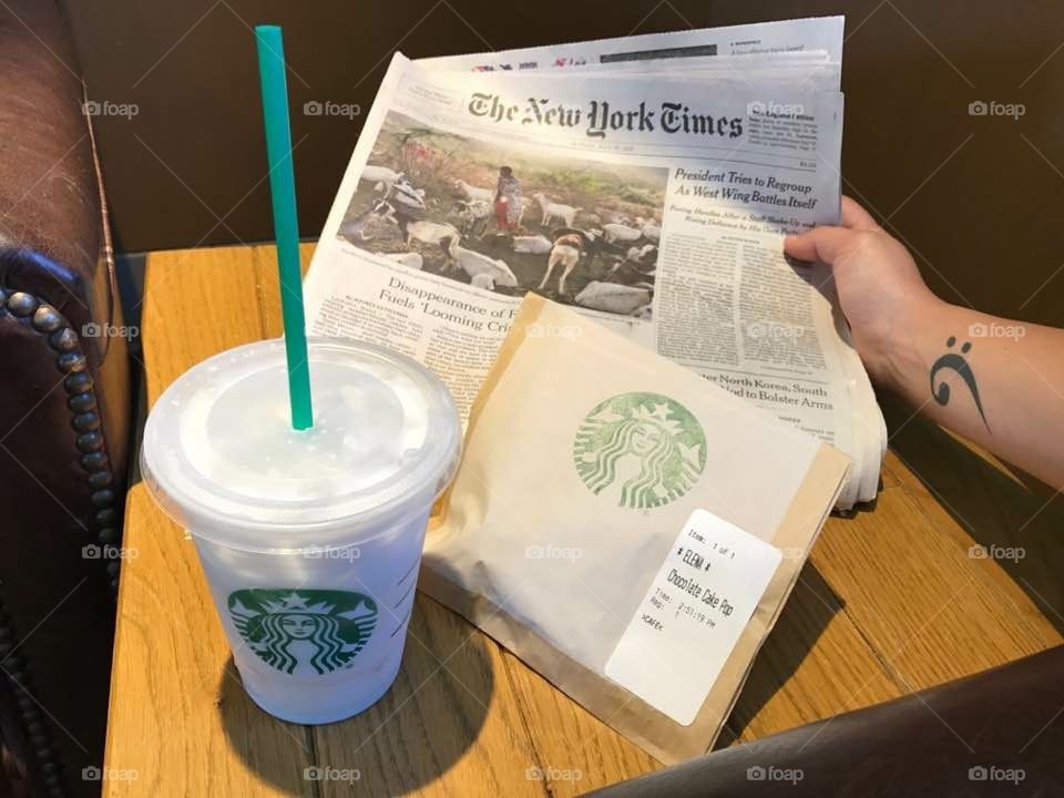 Starbucks and The New York Times ✌🏼