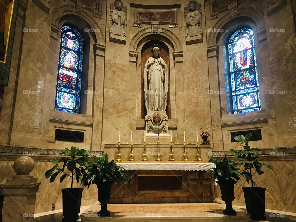 Stunning Catholic Cathedral in St. Paul is a sight to see; the architecture is absolutely beautiful!! 