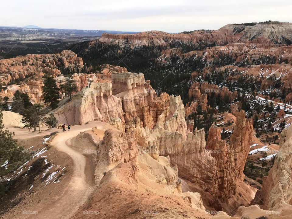 Bryce canyon hiking track