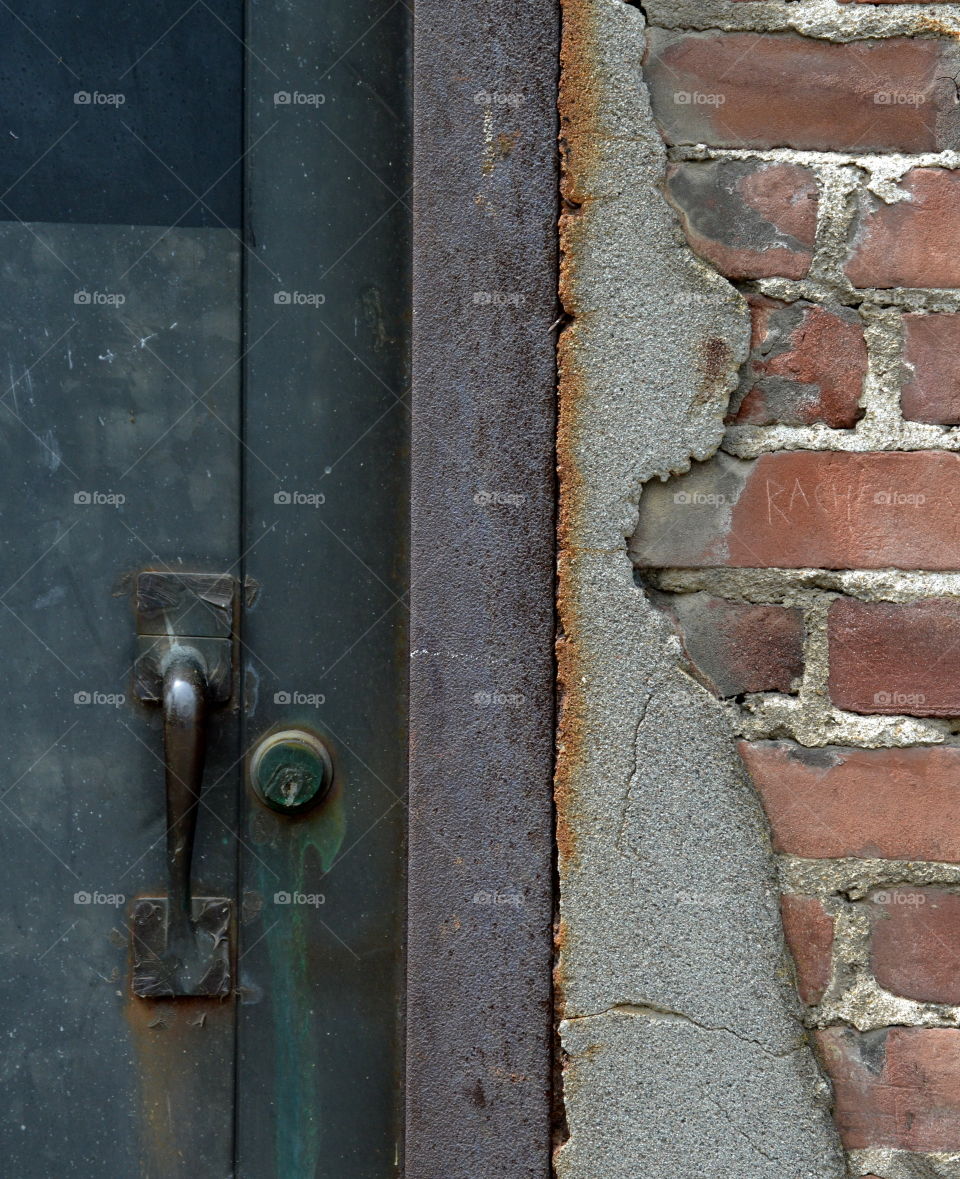 Alley door