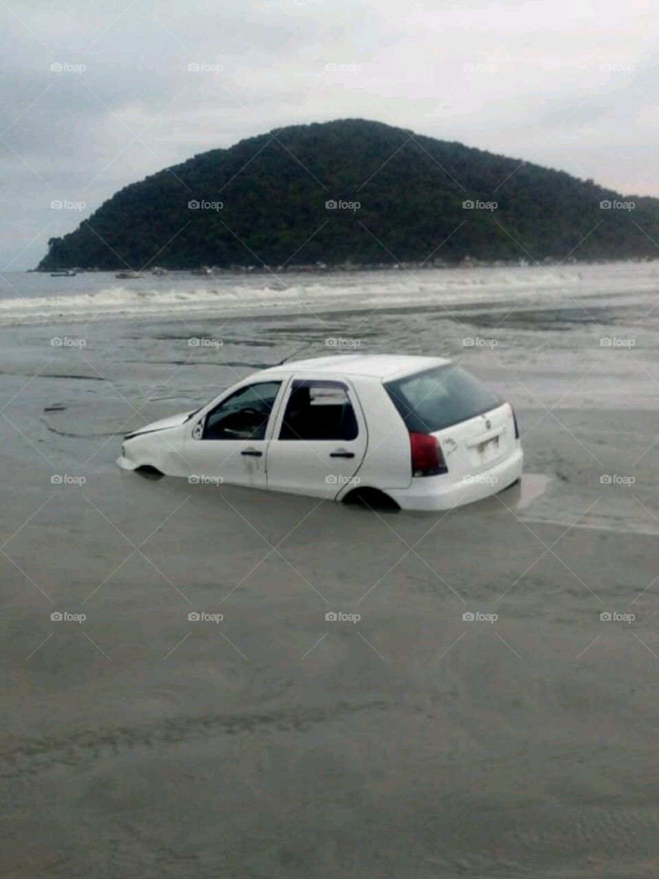 vehicle beach