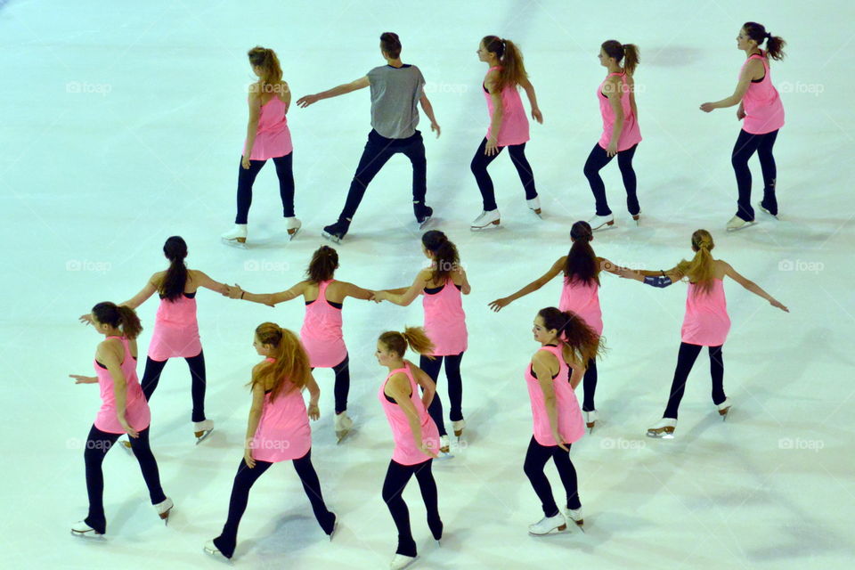 synchronized ice skating