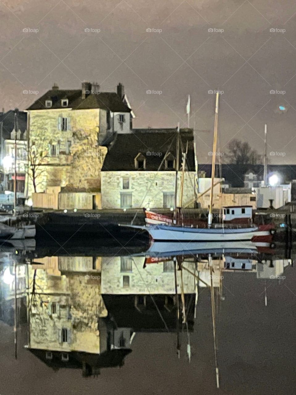 Honfleur le vieux bassin