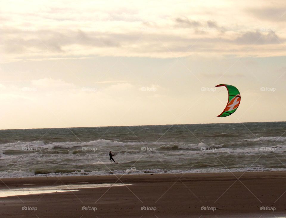 kitesurfing