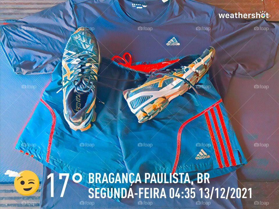 🏃‍♂️ 🇺🇸 Good Morning!  Everything ready to sweat the shirt. Let's go for a good morning jog?  Running is good for your health! / 🇧🇷 Bom dia! Tudo pronto para suar a camisa. Vamos para um bom cooper matinal? Correr faz bem para a saúde! 