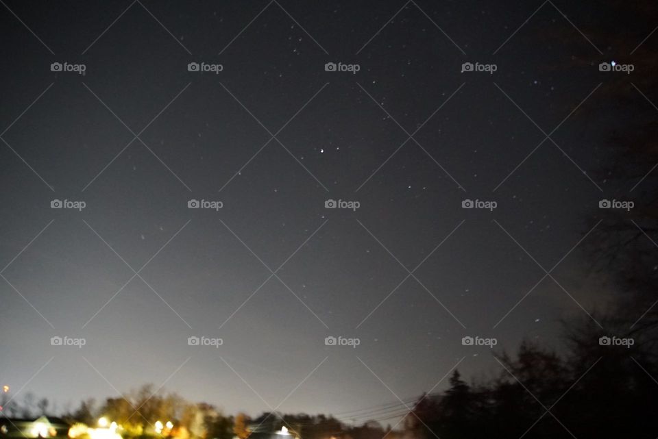 Twinkle above the city limits 