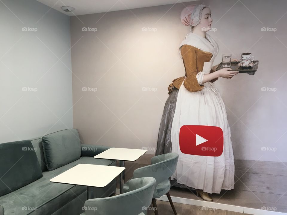 Design breakfast corner with «la belle chocolatière » in a modern way