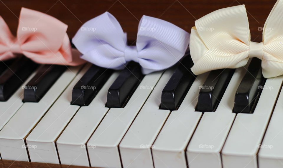 ribbon piano kawaii