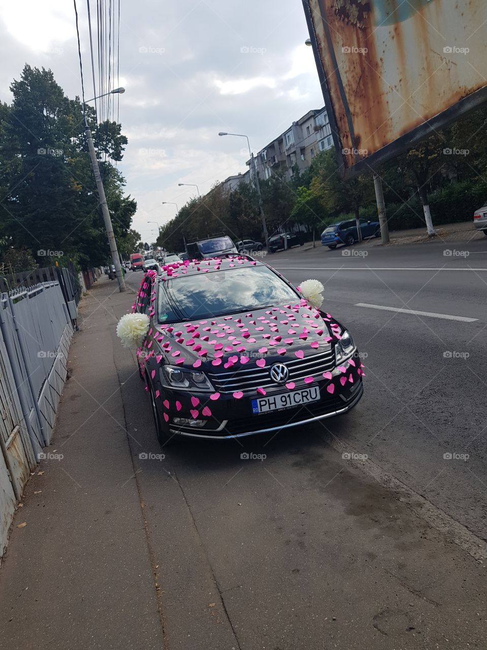 overly decorated car