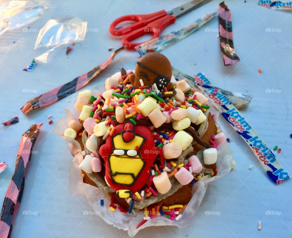 Kid’s creativity is the best. With the simple toppings to a spectacular cupcake. 