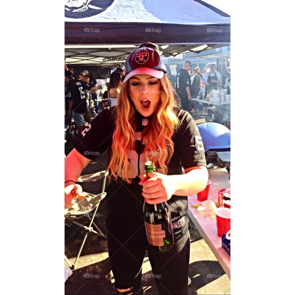 Woman, People, Fashion, Sunglasses, Lid