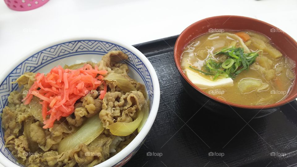 gyu-don & tonshiru-soup
