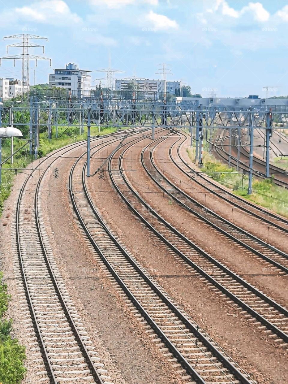 Many railway tracks in Polish capitol, Warsaw