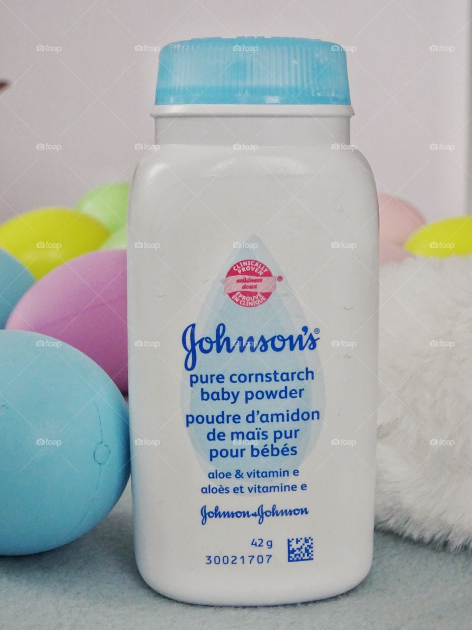 Johnson’s baby powder 