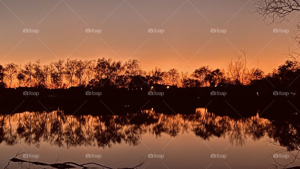 Long Beautiful shoreline caught in the mist of backlit conditions. During reflective bright Backlit colours in Horizon. 