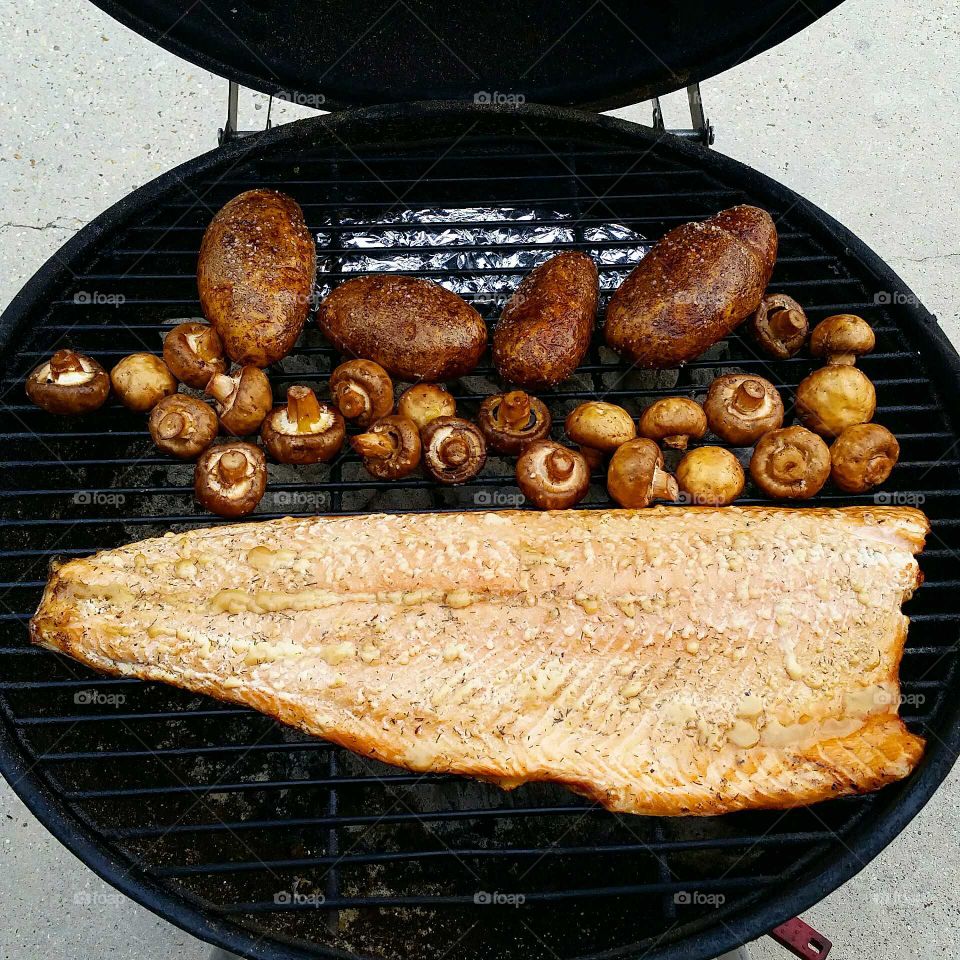 Smoking Salmon on the Grill